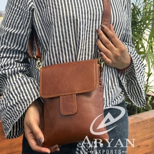 2024 New Custom Fashion Classic Women Full Grain Crunch Leather Crossbody Bag High Quality Genuine Leather Luxury Ladies <b>Handbag</b> - Product Image 1