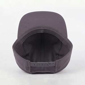 Gorra Snapback de 6 Paneles con Corte Láser, Malla Transpirable, Unisex, Casual, con Logotipo Frontal Impreso por Transferencia Térmica, para Primavera/Verano - Product Image 5