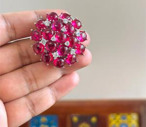 Pendientes de Plata de Ley de Primera Calidad con Moissanita, Diseño Moderno y Elegante para Mujer, Ideales para Bodas y Fiestas - Product Image 1