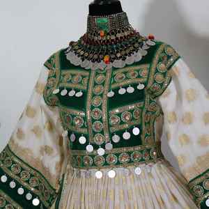 Servicio OEM, MOQ Bajo, Tamaños Personalizados, Apliques de Encaje, Vestidos Afganos, Vestidos Kuchi para Fiestas Formales, Transpirables, para Mujeres Indias y Pakistaníes - Product Image 3