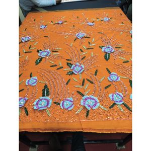 Collection de robes de filles de luxe Tissu tissé doux et confortable avec dentelle brodée Perles lourdes Accessoires exportables uniques dans le monde entier - Product Image 3