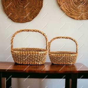 Alta calidad Natural hecho a mano Vintage pequeño ovalado decorado mimbre flor niña cesta Color Natural flor regalo cesta de almacenamiento - Product Image 2