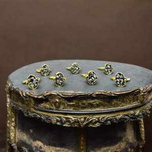 Bagues de doigt en grappe de pyrite de dernières pierres précieuses Bijoux en pierres précieuses teintées de qualité supérieure d'Amayra Crystal Exports - Product Image 4