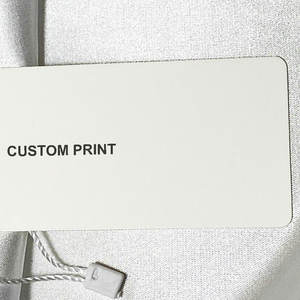 Étiquettes suspendues en papier personnalisées de haute qualité, écologiques, en gros, impression personnalisée pour vêtements, bijoux, jouets - Product Image 6