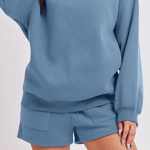 Conjunto de dos piezas con capucha y pantalones cortos para mujer Servicio OEM ODM Sudaderas con capucha de gran tamaño Conjunto doble para damas - Product Image 6