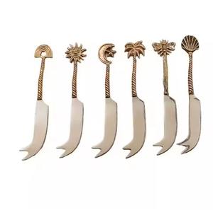 ชุดช้อนส้อมโลหะสแตนเลสแบบพรีเมี่ยมสำหรับโต๊ะอาหารเครื่องครัวชุดเครื่องเงินเครื่องเงินแบบแบนหรูหราสำหรับใช้ในบ้าน - Product Image 6