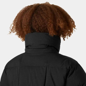 Veste d'hiver matelassée à capuche réglable en polaire de coton écologique de qualité supérieure pour femmes, de couleur noire, de marque OEM - Product Image 6