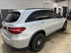 Vendedor Verificado 100% ACTIVO para Autos Mercedes-Benz AMG GLC43 4Matic SUV 2018 en Venta, Producto Automotriz - Product Image 4