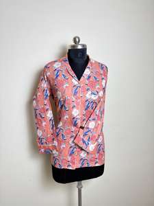 Oral <b>Pink</b> Floral Printed Women's Casual Cotton <b>Top</b> with <b>Lace</b> Button Decor Sexy Woven Collar for Spring Summer Autumn Winter - Product Image 3