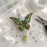 Pendentif Papillon Perlé de Luxe pour l'Industrie Lourde, Breloque Baguette en Cristal Faite à la Main, Breloque de Sac Pavée de Diamants, Kit de Bijoux DIY, Vente en Gros