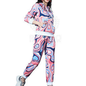 Chándal de sublimación para mujer que hace que cada entrenamiento sea elegante y empoderado Chándal de sublimación para mujer - Product Image 2