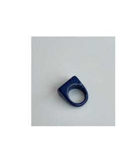 Anneaux de serviette en résine durable et durables, parfaits pour une utilisation quotidienne dans les banquets de restaurants et les rassemblements festifs spéciaux - Product Image 2