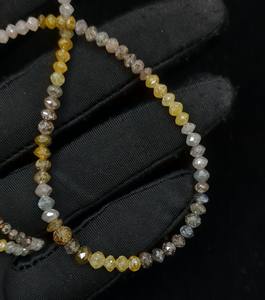 ลูกปัดทรงกลมประดับเพชรหลายสีแวววาวลูกปัดแบบเส้นหลวมสำหรับทำเครื่องประดับงานฝีมือแบบทำมือสวยงามขนาด3-4.5มม. 15นิ้ว - Product Image 3