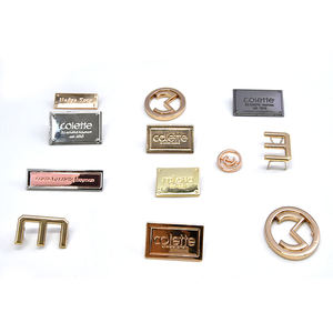 Hersteller Hot Sale Hochwertige private gravierte Marke Metall Logo Kleidungs stück Legierung Metall Label Handtasche Tags - Product Image 2