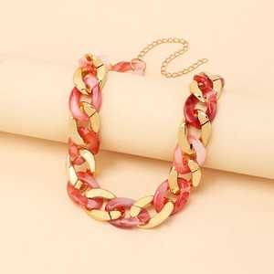 Collier de chaîne en résine émaillée à la main pour femmes de Style Premium personnalisé en forme d'ange modèle de mode modèle artisanat en résine - Product Image 2