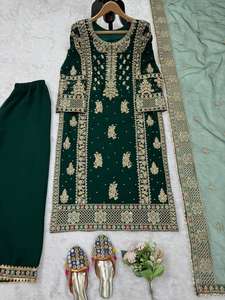 Nouveau Designer Heavy Faux Georgette Thread & Sequence Broderie Avec Pearl Work Top et Palazzo With Heavy Sequence Work Dupatta - Product Image 2