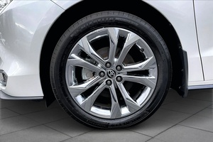 Toyota Sienna Platinum FWD 2024 Usada - Lista para Enviar - Product Image 6