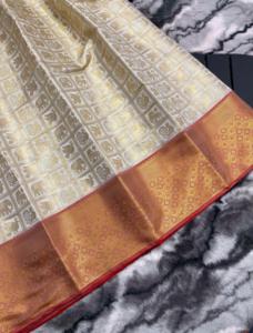 Premium Pattu <strong>Silk</strong> <strong>Saree</strong> with Beautiful Contrast Weaving on <strong>Pallu</strong> and Border for a Contrast Blouse-Indian &amp; Pakistani Clothing