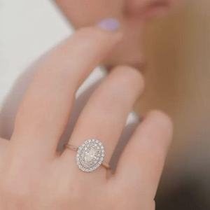 Bague double halo en moissanite taille ovale pour femme, en argent 925, bijou fin pour anniversaire ou promesse, cadeau pour partenaire - Product Image 4
