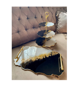 Plateau en résine époxy avec plateau rond Design de luxe Artisanat Accessoires de cuisine Plateau en résine époxy de qualité supérieure - Product Image 1