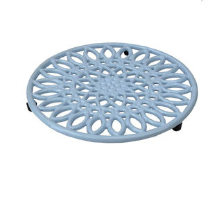 Best Decorative Home Decor <b>Metal</b> <b>Trivet</b> Handmade Square Round <b>Trivet</b> for Kitchen Table Dinning Table at Wholesale Prices - Product Image 3