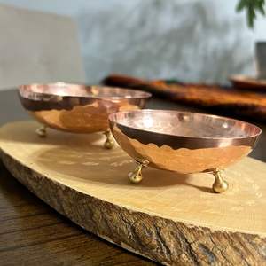 Bol de service en cuivre de style vintage pour cuisines traditionnelles, apportant une esthétique chaleureuse et un style de présentation classique - Product Image 5