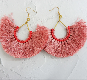 Boucles d'oreilles Boho, Boucles d'oreilles Fan Tassel tissées avec des cordes de cire - Product Image 2