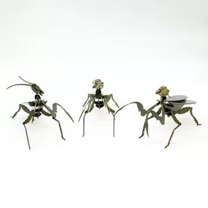 Mantis arte moderno Metal decoración verde negro resina espacio tema para el hogar sala de estar dormitorio sala de estar regalo de recuerdo hecho Metal de hierro - Product Image 1
