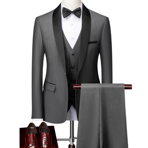 Traje de Hombre Clásico Nuevo a Bajo Precio, Traje Formal Personalizado para el Hogar, Traje de Novio para Boda, Blazer, Pantalón y Chaqueta para Hombre - Product Image 1