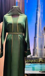 Belle Abaya noire de Dubaï pour femmes Kaftan de travail à la main Vêtements et accessoires islamiques traditionnels conçus pour les musulmans - Product Image 2