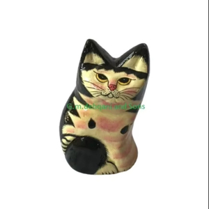 Fabriqué à la main 8 cm chat de Pâques Unique Artisan Decor Kashmiri Paper Mache pour les célébrations festives - Product Image 1
