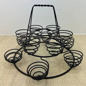 Soporte de huevo de metal funcional, ideal para restaurantes de cocina y cafés, que proporciona durabilidad, resistencia y eficiencia de espacio - Product Image 1