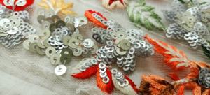 Lacets brodés floraux en polyester 100% sur mesure aux couleurs de l'été pour robes de mariée et créateurs de vêtements pour enfants - Product Image 5