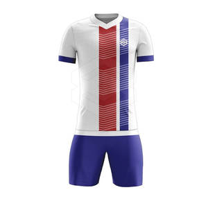 Uniforme de Fútbol al Por Mayor, Hecho en Pakistán, Mejor Calidad, 100% Poliéster, Transpirable, Ligero, Personalizable - Product Image 2
