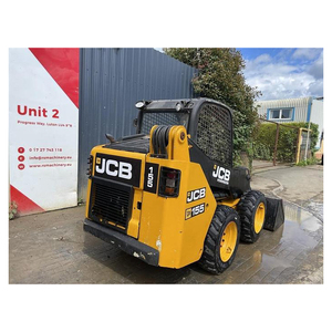 Cabina espaciosa DE LA MINICARGADORA JCB fácil de manejar, joysticks suaves, construido para la productividad durante todo el día sin fatiga - Product Image 6