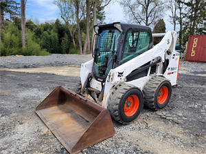 Chargeuse compacte sur chenilles Bobcat S595 de 2016, en bon état, occasion, à vendre avec livraison rapide dans le monde entier - Product Image 3