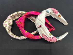 Bandeaux en coton imprimés à la main Conifer Handmades, écologiques, imperméables, respirants, accessoires pour cheveux pour femmes - Product Image 2