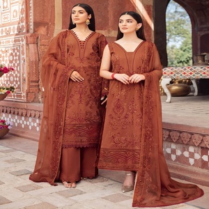 Ramsha Volume ANDAAZ, colección de verano para mujeres, diseñadores paquistaníes, trajes de césped de 3 piezas completamente bordados para ropa de fiesta - Product Image 3