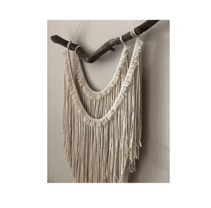 ที่แขวนผนังมาคาเมเมโบโฮเป็นเอกลักษณ์เหมาะสำหรับธีมภายในกระท่อมและสภาพแวดล้อมที่อยู่อาศัยที่ได้รับแรงบันดาลใจจากสแกนดิเนเวียน - Product Image 2