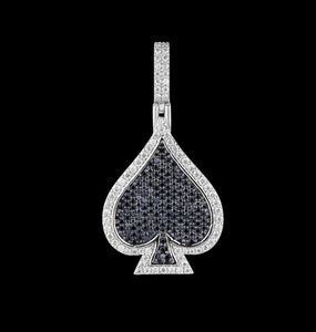 Collar con Colgante de Diamante Ace, Colgante Redondo de Moissanita de la Suerte y Encanto con Acabado Chapado en Oro Blanco de 14K, Estilo Hip Hop - Product Image 1