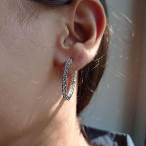 Pendientes de Aro con Moissanita, Plata de Ley, Opciones en Oro, Regalo de Aniversario de Bodas, Pendientes Personalizados, Joyería Fina - Product Image 1