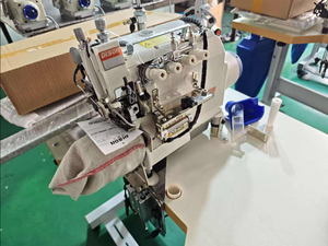 Máquina de Coser Overlock de Cuatro Hilos Automática de Alta Calidad DS-8400TD-04M2-24-7-P/AST para Adjuntar Puños, OEM, DIY, Plástico y Acero - Product Image 2