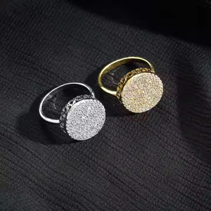 Lujo 10K oro personalizado Micro Pave diamante Hip Hop anillo Moissanite corte declaración joyería para raperos para bodas - Product Image 2