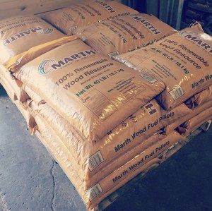 Briquettes de granulés de bois de qualité supérieure, combustible biomasse. - Product Image 1