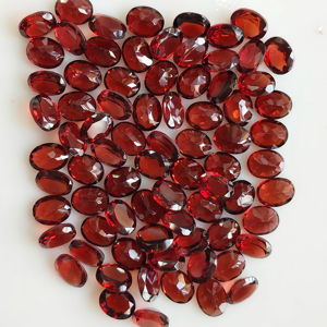 Granate Rojo Natural de 6x5 mm, Corte Ovalado, Piedra Preciosa Suelta de la Mejor Calidad para la Fabricación de Joyas - Product Image 3