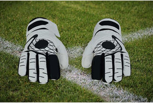 Guantes de Portero de Fútbol Profesionales Personalizados para Exteriores con Palma de Látex, Diseño Impermeable y Transpirable - Product Image 4