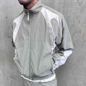 Vêtements de sport pour hommes personnalisés VarsityJacket imperméable Manteaux en nylon pour hommes Veste coupe-vent personnalisée surdimensionnée pour hommes pour l'extérieur - Product Image 6