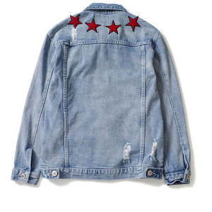 Veste en jean classique pour homme, vêtement d'extérieur décontracté avec fermeture à boutons, streetwear élégant, veste d'hiver tendance - Product Image 2