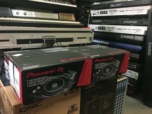 Proveedor de Reproductores Digitales para DJ Pioneer XDJ-1000MK2 / XDJ-700 de 32 Teclas, con DDJ-FLX4, DDJ-FLX10, DDJ-REV7, Venta al Por Mayor - Product Image 1