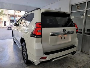 Toyota Land Cruiser Prado TX 2021 d'occasion, propre, prêt à être expédié - Product Image 2